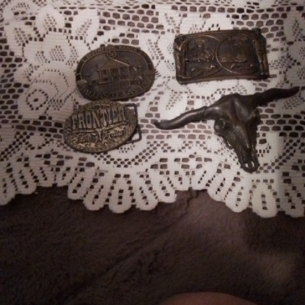 Western Style Bronze Belt Buckle Set
